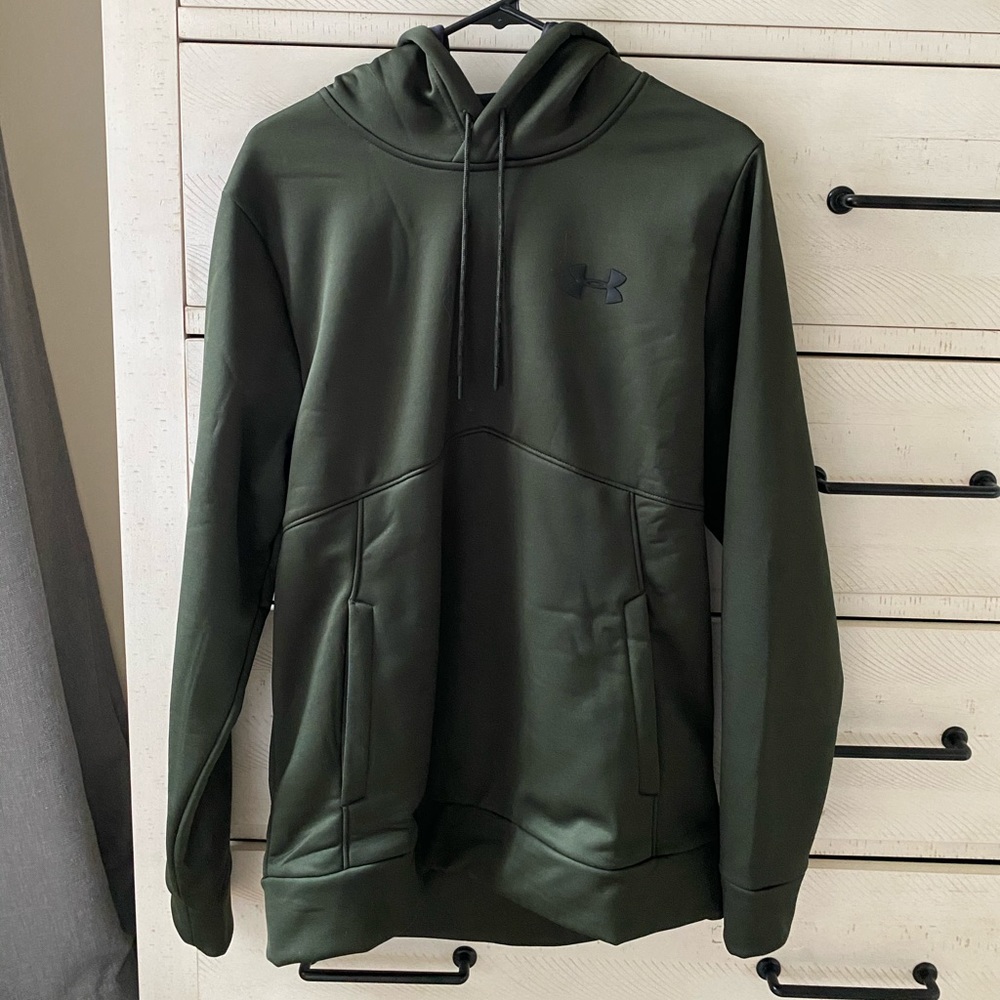 Under Armour Sweatshirt